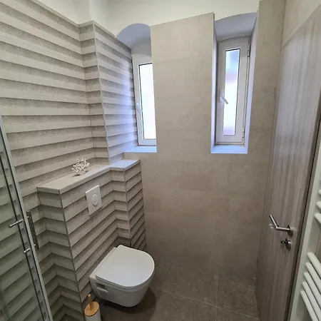 D&d In Centre 1 스플리트