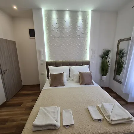 D&d In Centre 1 Pensión 3*